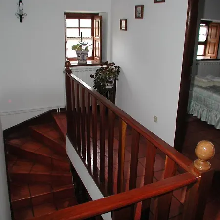 Casa Rosinha Menor Holiday home *